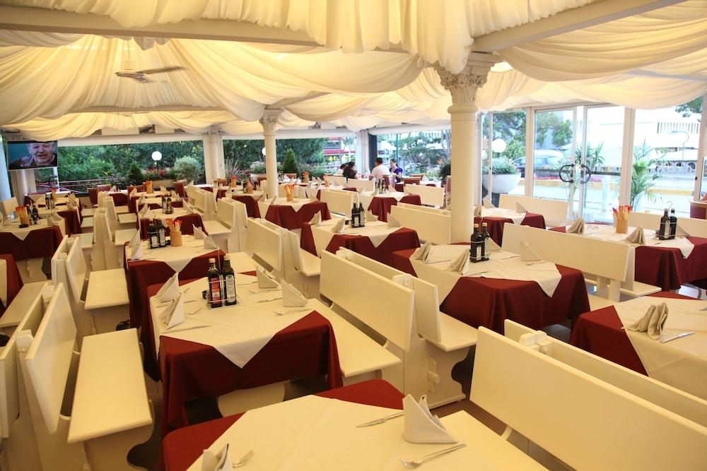Hotel Regina لينانو سابيادورو المظهر الخارجي الصورة