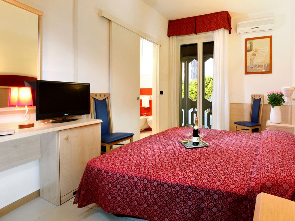 Hotel Regina لينانو سابيادورو المظهر الخارجي الصورة